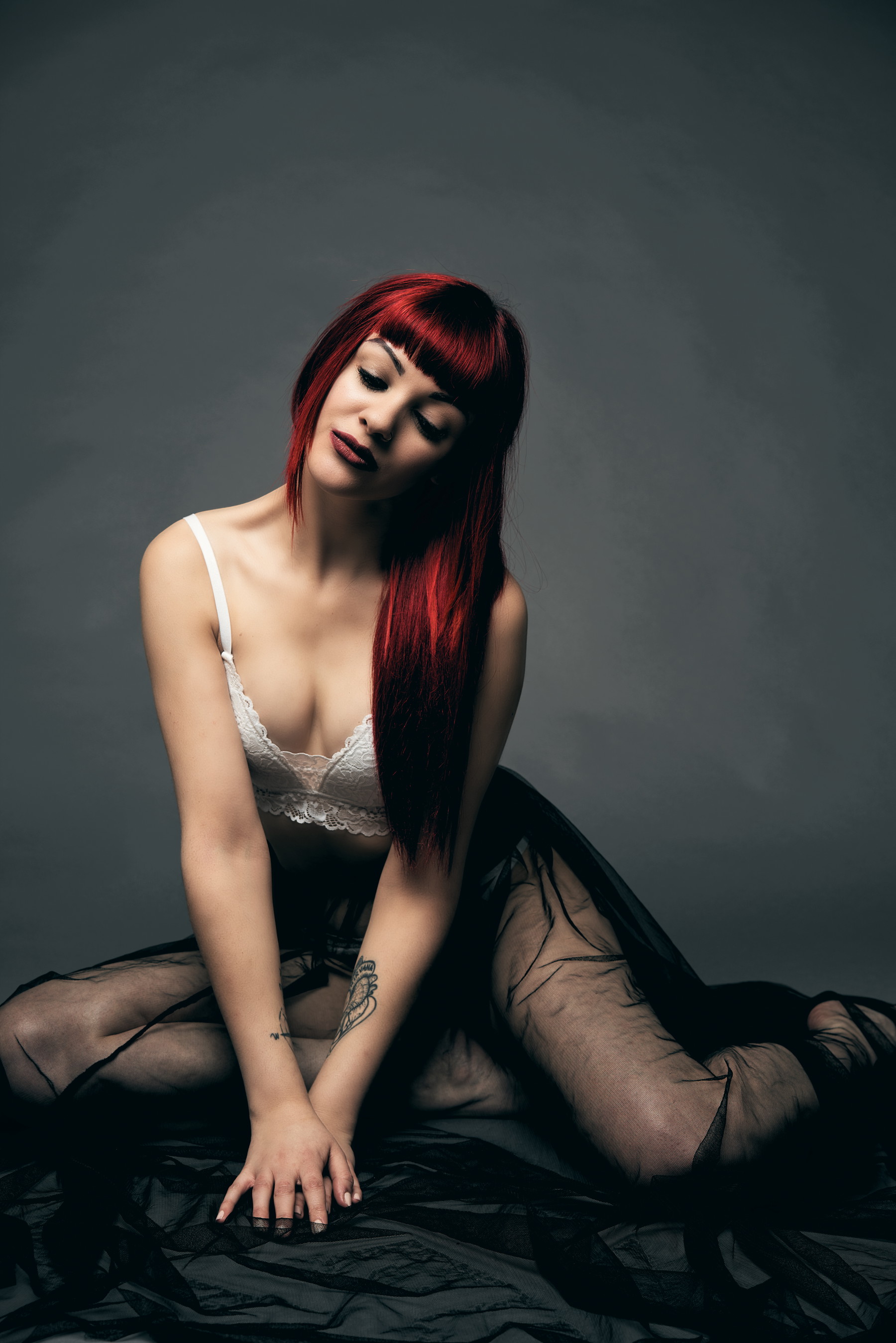 Holly - Studio - Image 4